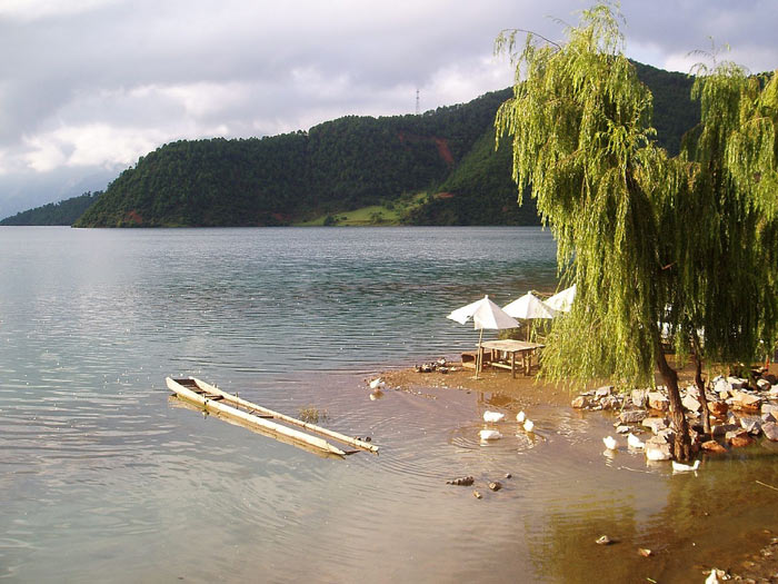 Lugu Lake travel
