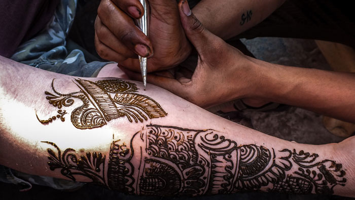 henna tattoo, India