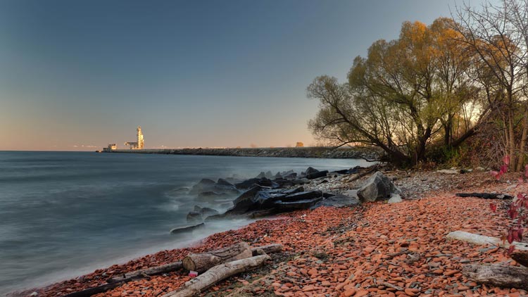 lakeshore in Mississauga, Ontario